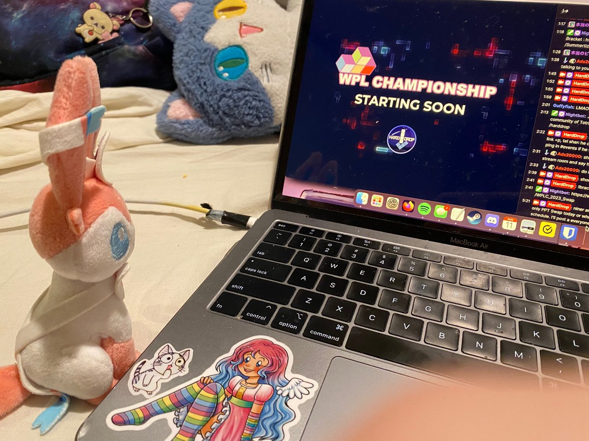 Yoshim110's tweet photo. @Tigerclone4 thinking of you hun, and all the besties at wplc. hope everyone has a stellar time ✨💞 https://t.co/BHienZVRjW