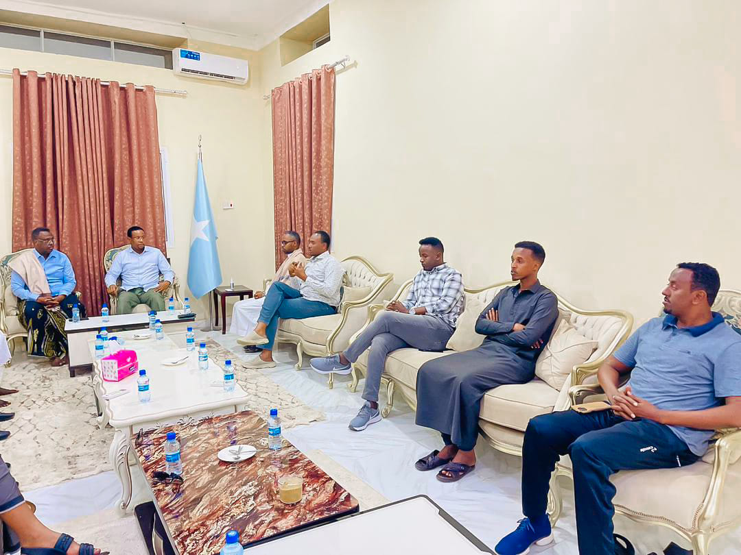 KIGSConsulting's tweet photo. The meetings to discuss the liberation of Galmdudg areas are still going on in Dhusamareb https://t.co/TeLvZGBiNb