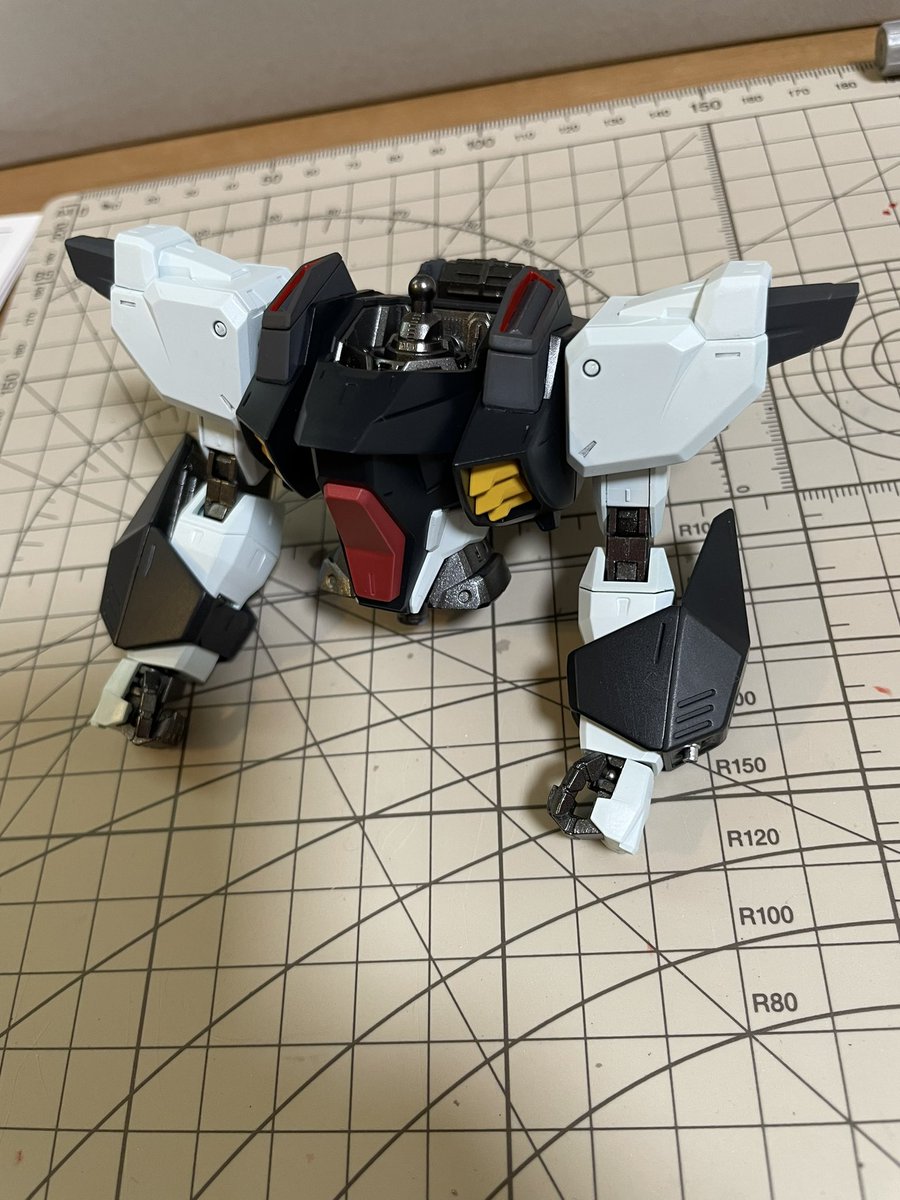 この時点で漏らしそう…

#ガンダム　#ガンプラ　#ガンプラ好きと繋がりたい　#フォビドゥン　#フォビドゥンガンダム