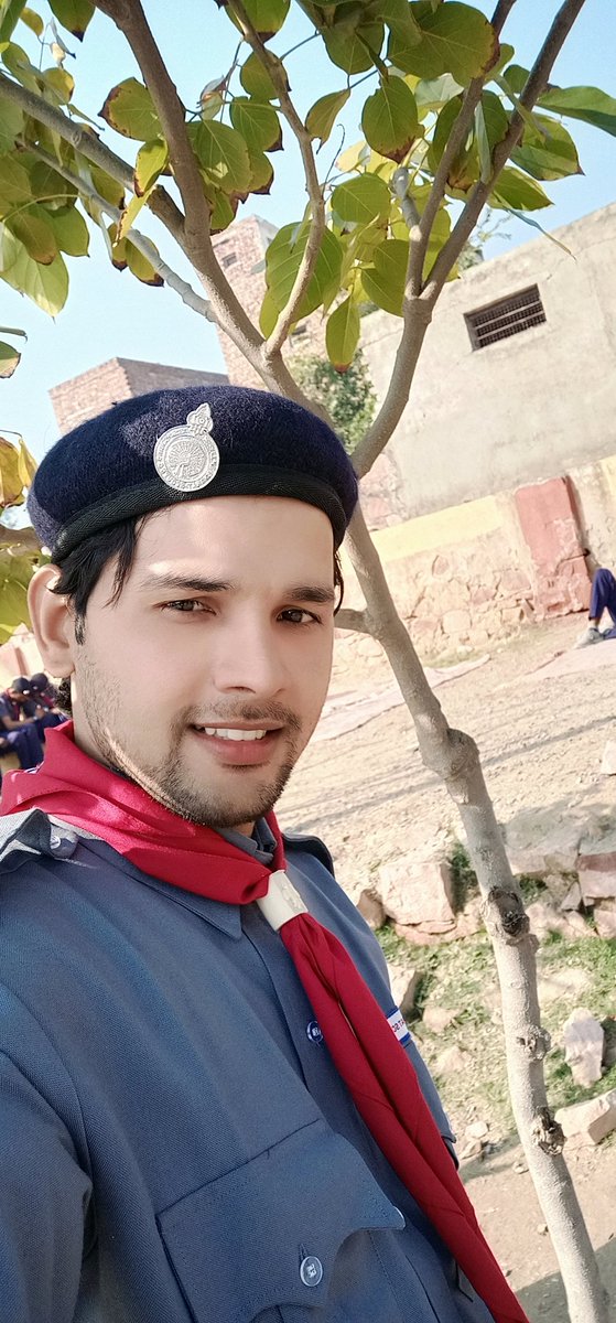 Examfighter1's tweet photo. अरे भैया जो न मिल्यो इंजीनियरिंग में वू मिल्यो bstc में
#BSTC_WELCOME_SC_JUDGMENT
@Examfighter1 https://t.co/tyR1pje07y