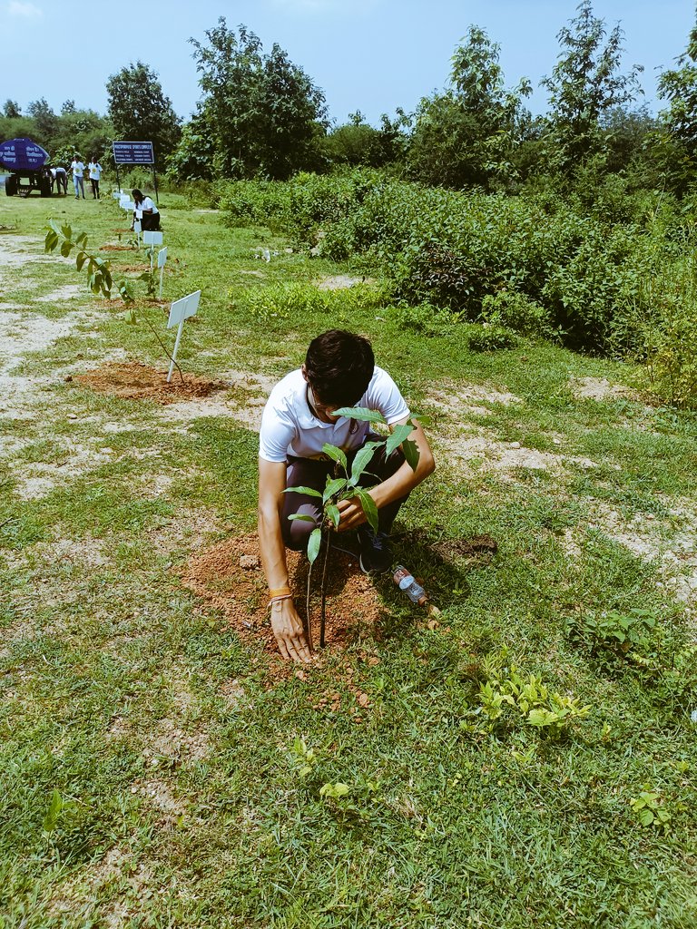 Gaura_v_29's tweet image. "Embarking on a journey to create positive social change through behavior shift! 🌍 Join me in taking small daily steps towards a brighter future. Let's inspire each other to make a difference!#Unisefindia #PositiveChange #BehaviorShift