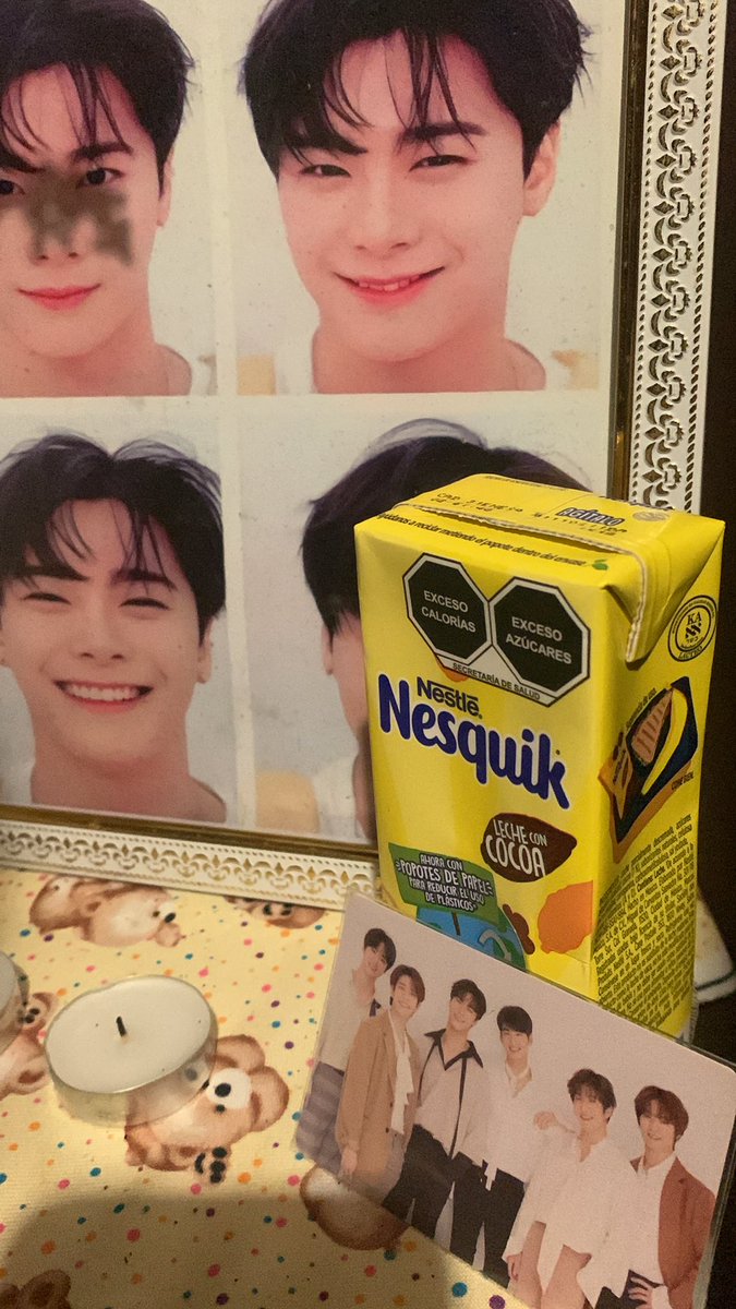 LeeMonique_1999's tweet photo. Creen que bin me dé permiso de tomarme su Nesquik?🫣 https://t.co/IhDXpN3tL9