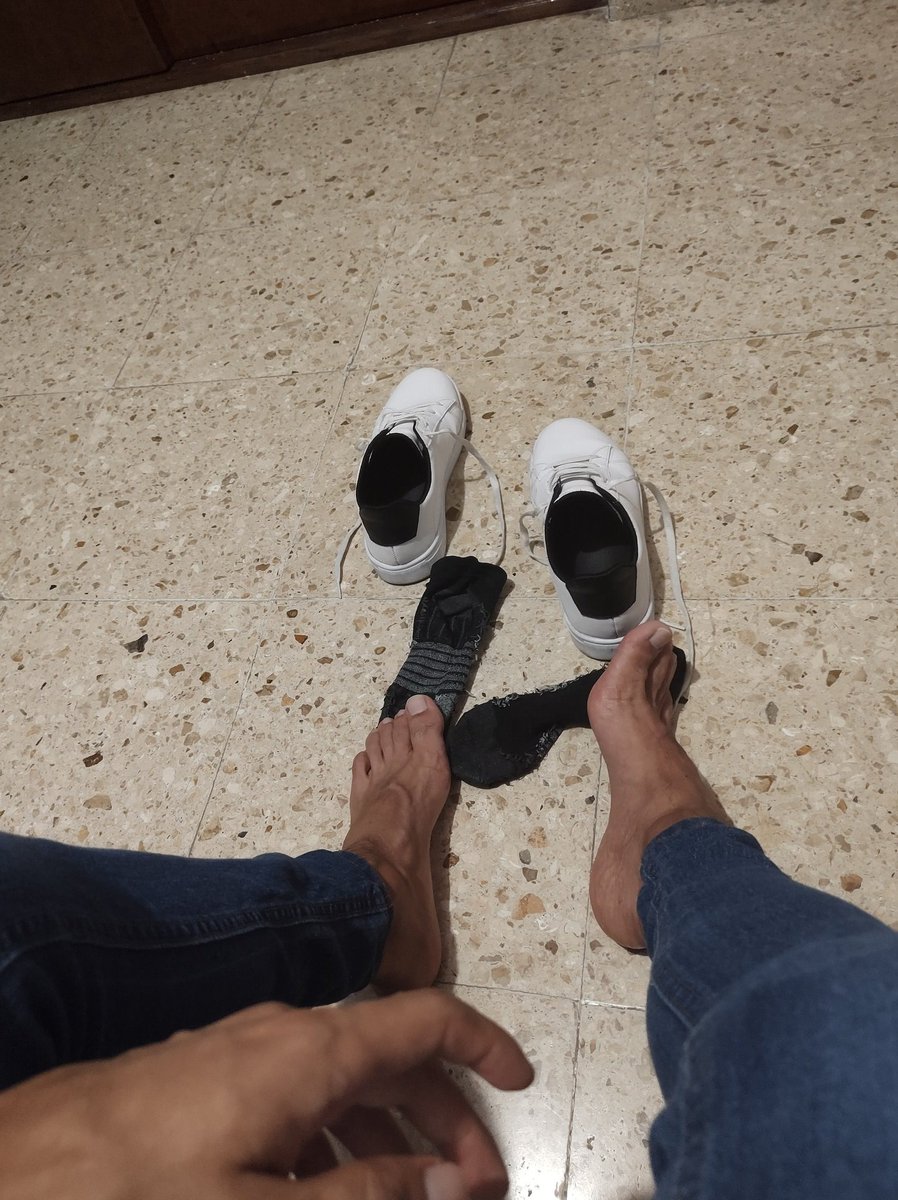 Get down and take a sniff! #feet #dom