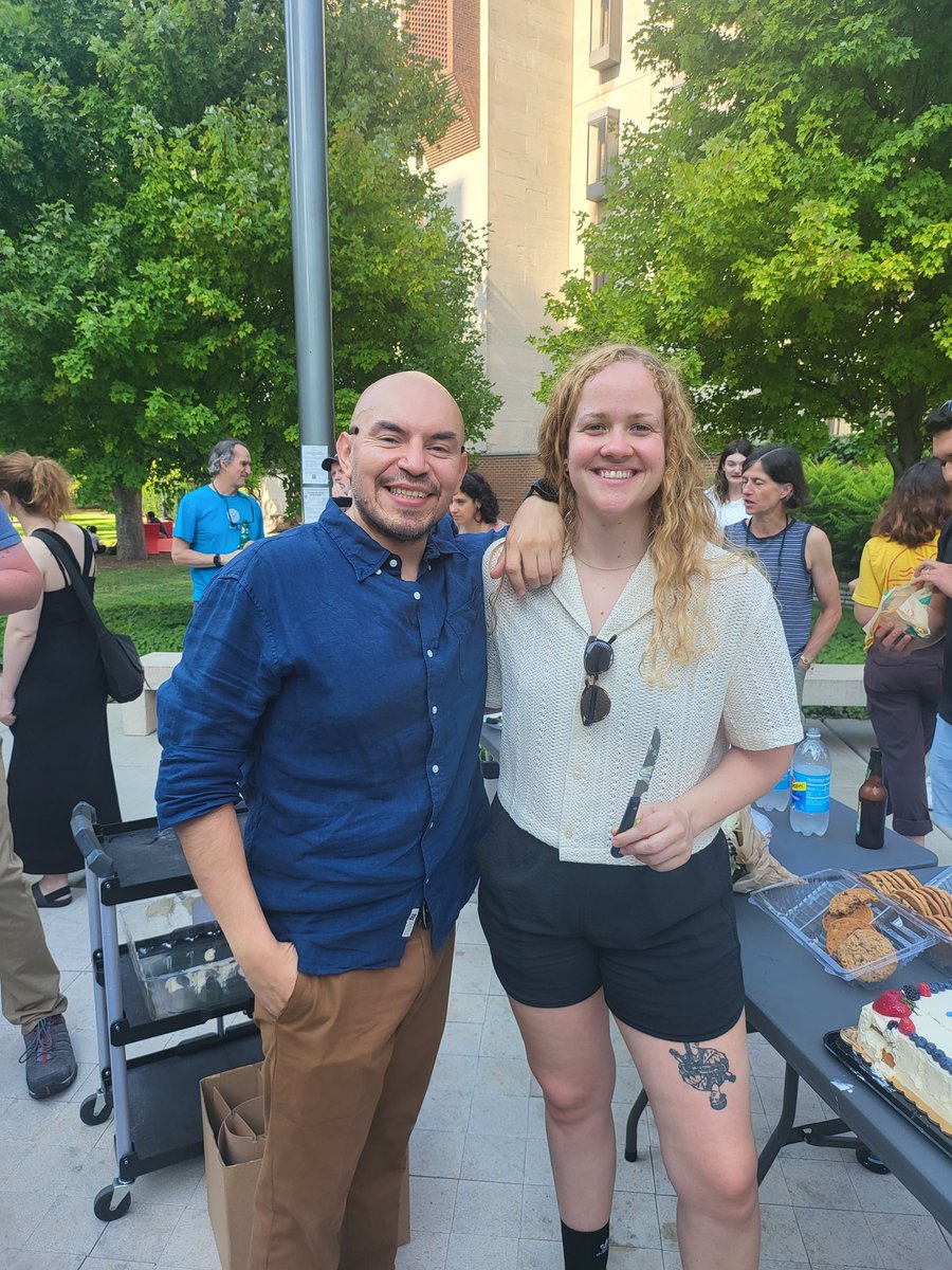 NufoTheFlyGuy's tweet photo. The first brave graduate student to join the lab successfully defended her thesis! Congrats Meike!! She helped establish the lab foundation and is an absolute rockstar in and out of the lab. We will miss her tonssss, but she'll always be part of the familia :) https://t.co/vQnHHBhonn