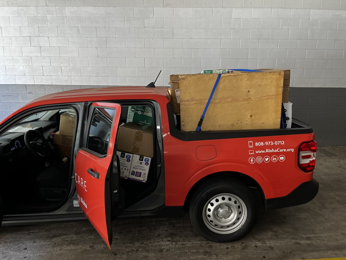 AlohaCareHawaii's tweet photo. Aloha in action for #Maui! More donations headed to the #ValleyIsle! #MauiStrong #Lahaina #LahainaFire https://t.co/1R7An7Z0MO