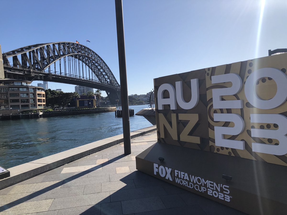 Sydney for a week and have to make sure I get some work in between the ⚽️ Several meetings booked in but if there are any contacts looking to talk #identity #ux and #compliance in the region or discuss the changing face of #technology and #regulation globally then just reach out