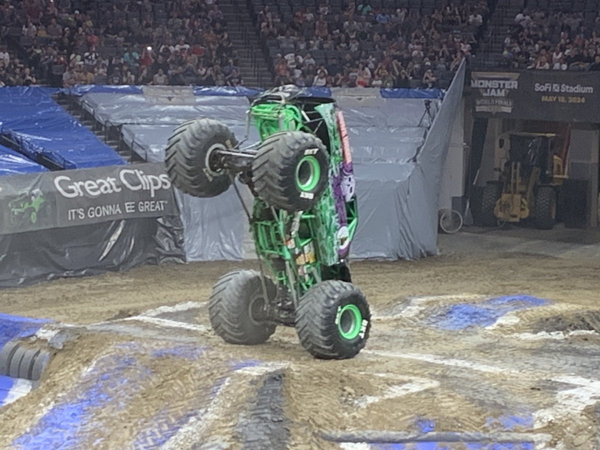 Charlieo1320's tweet photo. Having a great time at #MonsterJam at ⁦@Golden1Center⁩! Listen to #ESPN1320 to win tix to the next big event! Up next: #SacRepublicFC returns to Hughes 8/26! https://t.co/OpiAKgyqPu