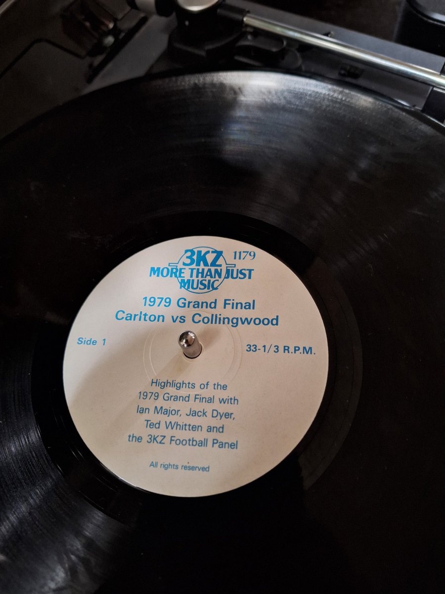 Showing my age, but too much nervous energy, time for housework &amp; something to listen to
#baggers