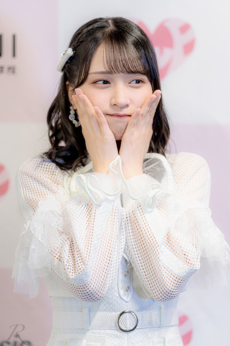 = LOVE 佐々木舞香 13th single「この空がトリガー」秘蔵チェキ LOVE 佐々木舞香 13th single「この空がトリガー」秘蔵チェキ