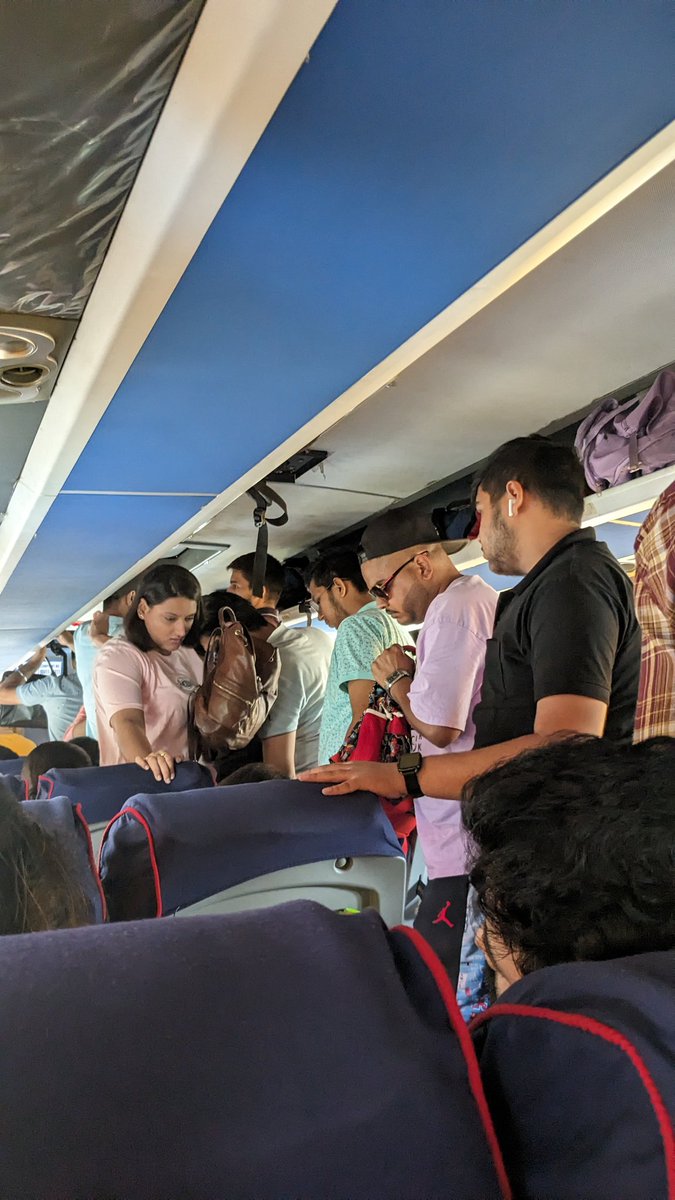 lonelydevilll's tweet photo. Travelling on a pre-over booked premium volvo bus on a 700 ticket from Chandigarh to Sri Muktsar Sahib. @AAPPunjab https://t.co/IzO1nJEzKm