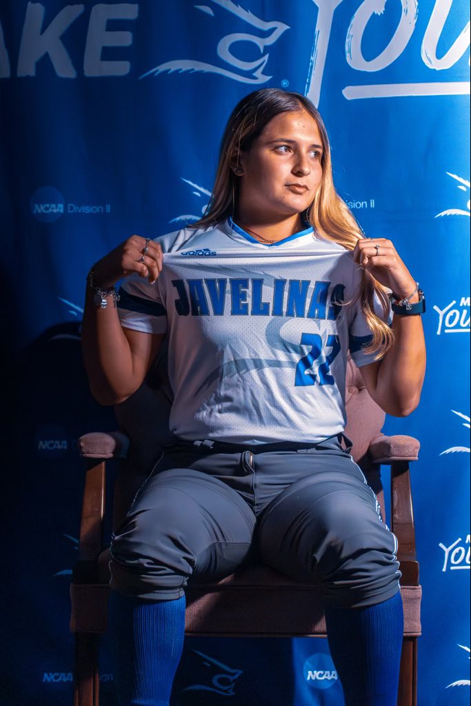 Future javelina 🐗💙💛 <a href="/TAMUKSB/">Javelina Softball</a> <a href="/s3baseball_/">Orlando Salinas</a> <a href="/CorkyGallegos/">Corky Gallegos</a> <a href="/Riosportslive/">RSLN</a> <a href="/PHSLoboSoftball/">Lobos Softball</a>