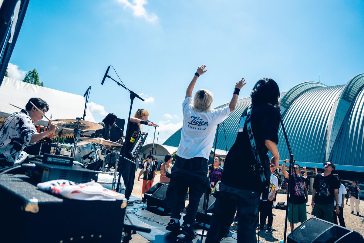 EATTHEROCK's tweet photo. ⋱ EAT THE ROCK 2023 ⋰ 
       -10th Anniversary-
 ￣￣￣￣￣￣￣￣￣￣￣￣￣￣📸
⭐️FUTURE STAGE
DISTRESS @distress_jp 

photo by @shiga_saku_sora https://t.co/BmAaJwKcAm