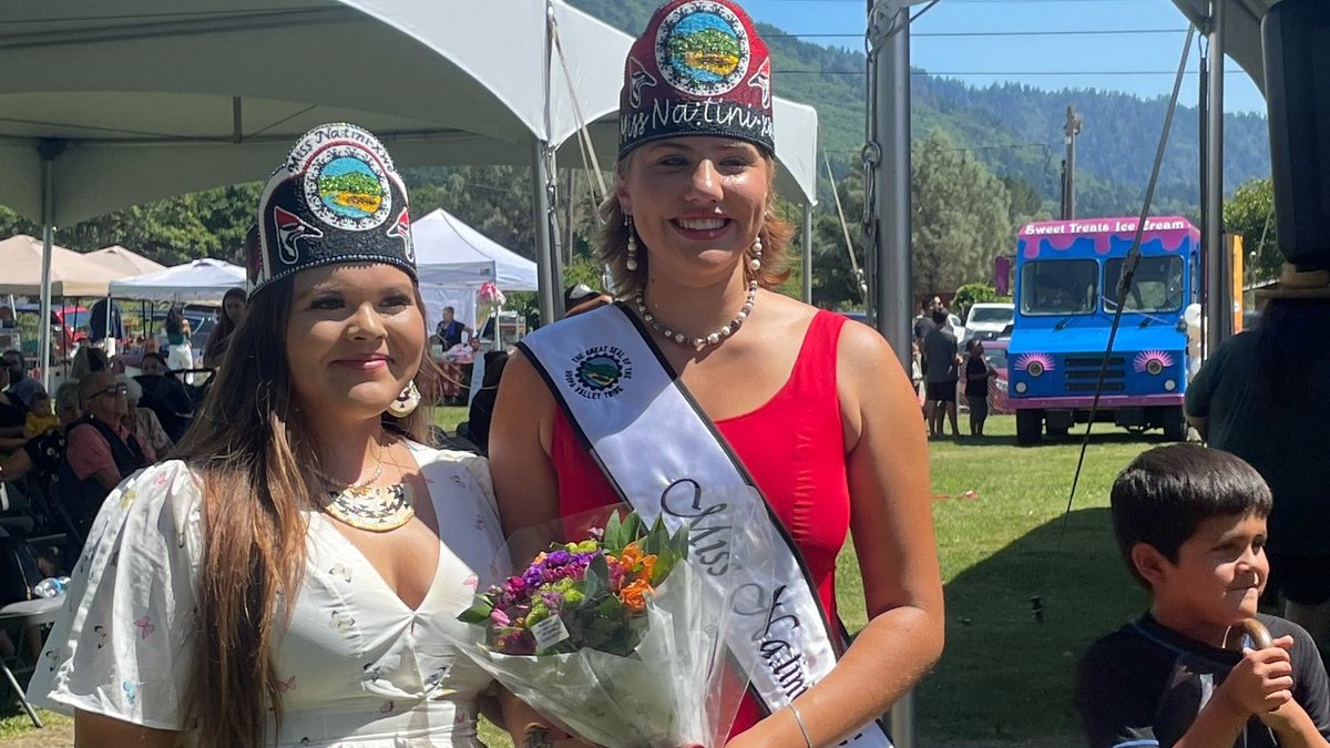 SaveCaliSalmon's tweet photo. Congratulations to SCS's intern @lemonheadddddd  Hutt, for winning Ms. Natinixwe @HoopaTribe Sovereign Days! LeMonie was crowned by our former Youth Coordinator winner Danielle Frank. Both have been fought for #ClimateJustice since they were little girls. LeMonie attends Harvard https://t.co/IkT71z7uOH