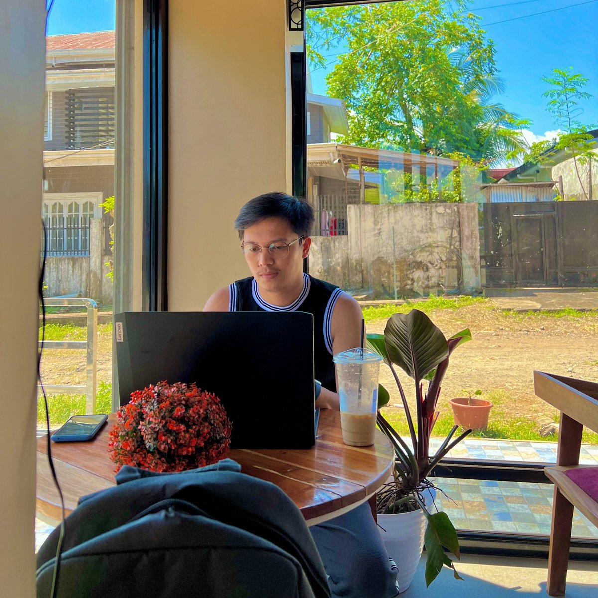 merchuy's tweet photo. Mema lang talga. https://t.co/ixdaygf1Z7