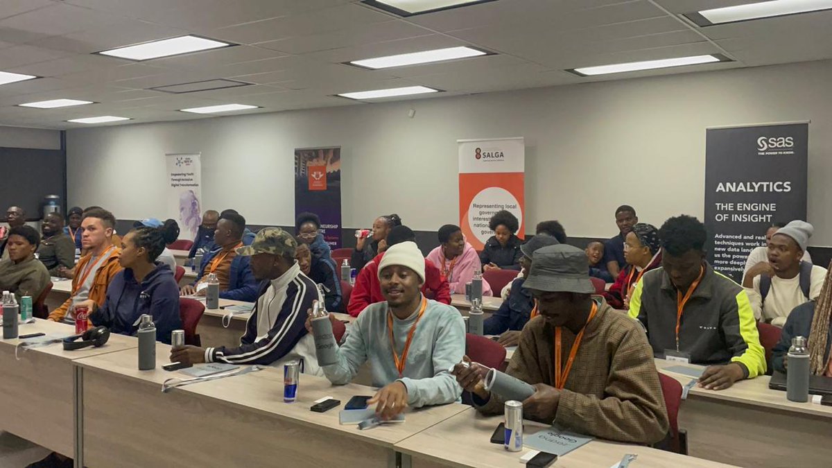 #CampusInnov82023 <a href="/MuziN1/">MuziN</a> <a href="/StellaMoloto/">Stella Bvuma</a>