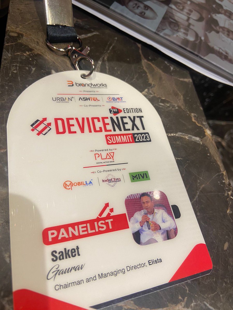 Saket_GauravTD's tweet image. Had a great time having panel discussion on "Understanding Tech &amp;amp; User Preference in Smart Wearables'.
A big applause to @DeviceNXT  for conducting a fabulous event. Best wishes!
#DeviceNext #SaketGaurav #MakeInIndia #smartwearables #smartwatch