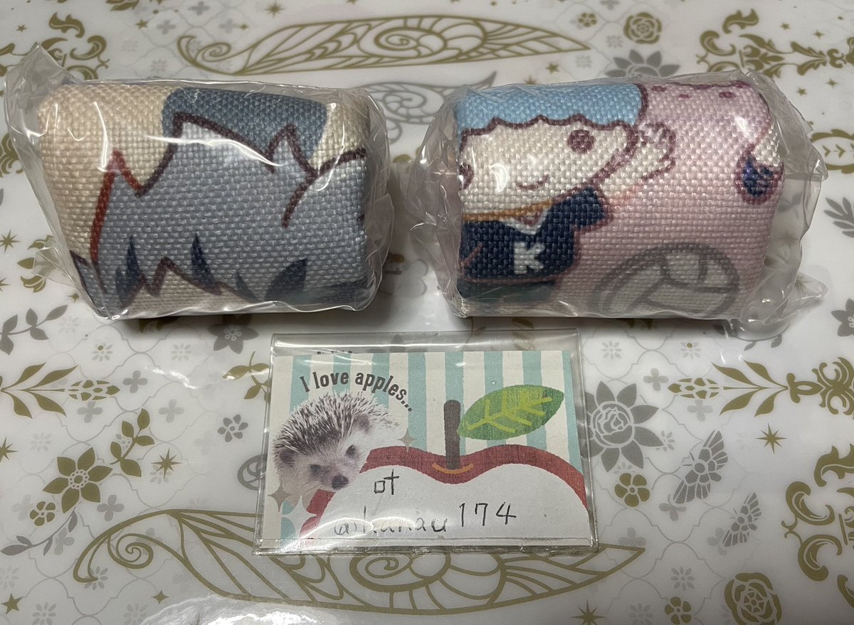 kanau174's tweet photo. 【譲渡・交換】ハイキュー サンリオ ガチャ
ランチョンマット
【譲】梟谷（木兎・赤葦）、稲荷崎(宮侑・宮治)、定価＋送料
郵送交換希望。折り畳み直しOPP封入梱包希望。よろしくお願いいたします。 https://t.co/fySl9Izczq