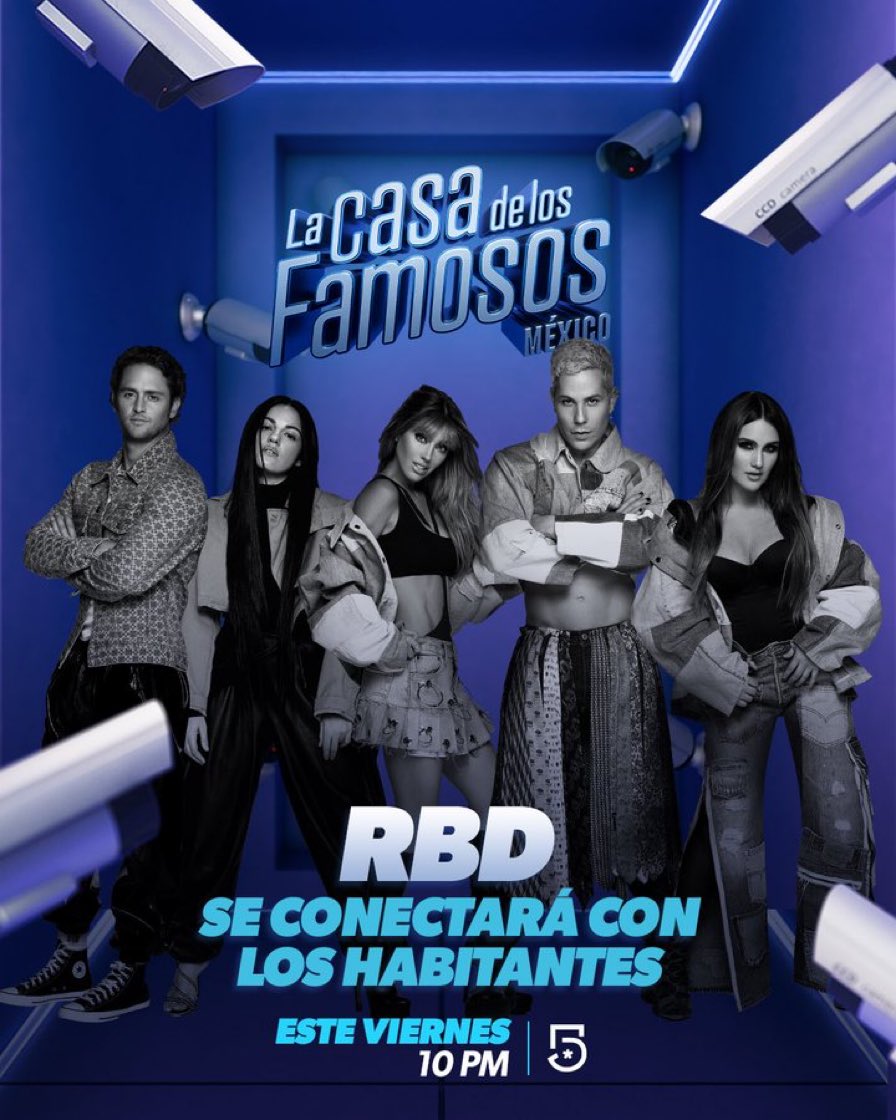 generacionrbdEC's tweet photo. Nos preparamos para ver a RBD en #LaCasaDeLosFamosoMx 🎶🎸 https://t.co/DFSUlUYV3A