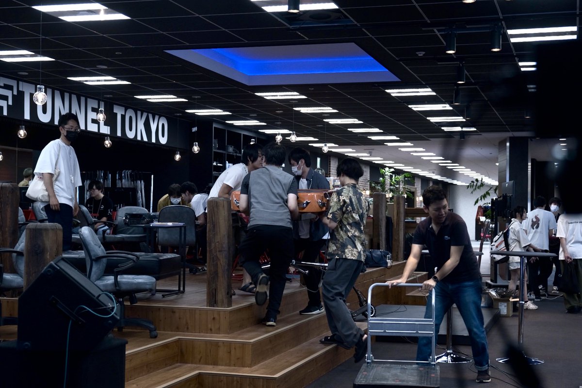 Gen_SSB's tweet image. 👀

#GenSmash #TUNNELTOKYO