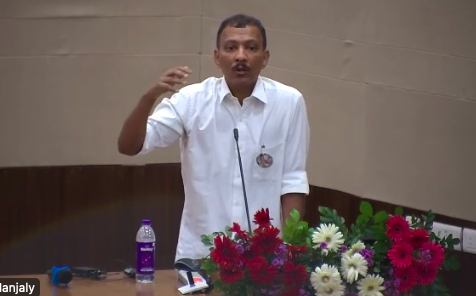 Choose2BCurious's tweet image. Excited for the @iitgn #CuriosityConference. 

&quot;Life would be very different without curiosity.&quot;  
Indeed.  #choosetobecurious