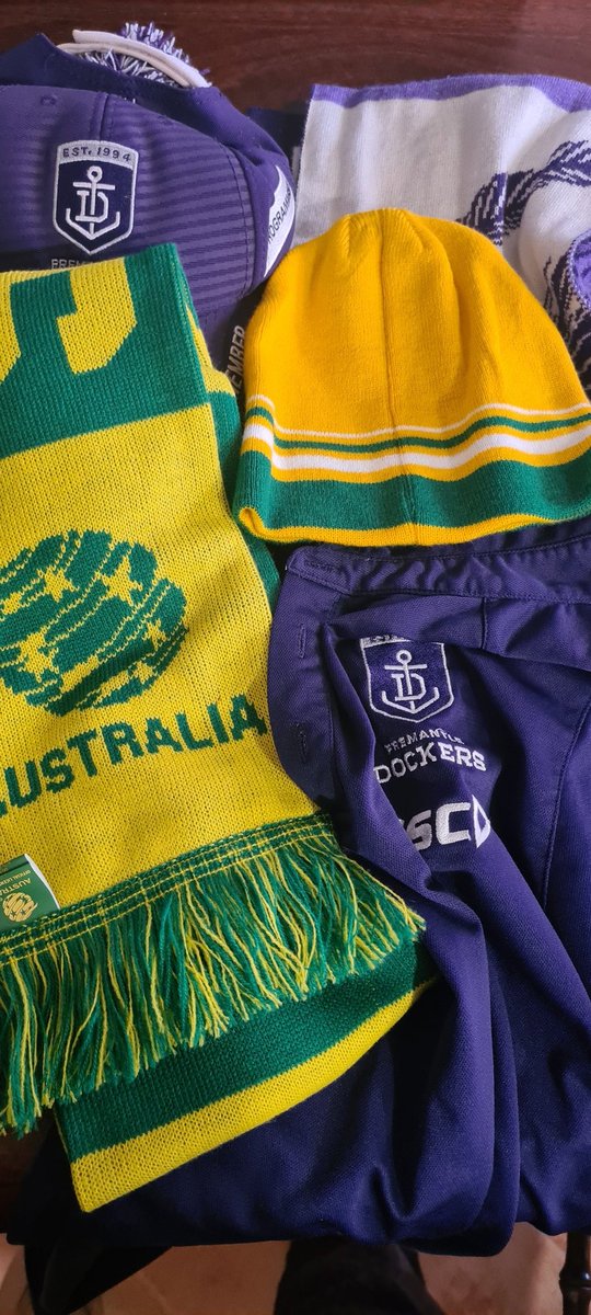 PJneedsleep's tweet photo. I think I am ready for @TheMatildas @freodockers #derby57 #sportSaturday https://t.co/jKIx0lOcmo