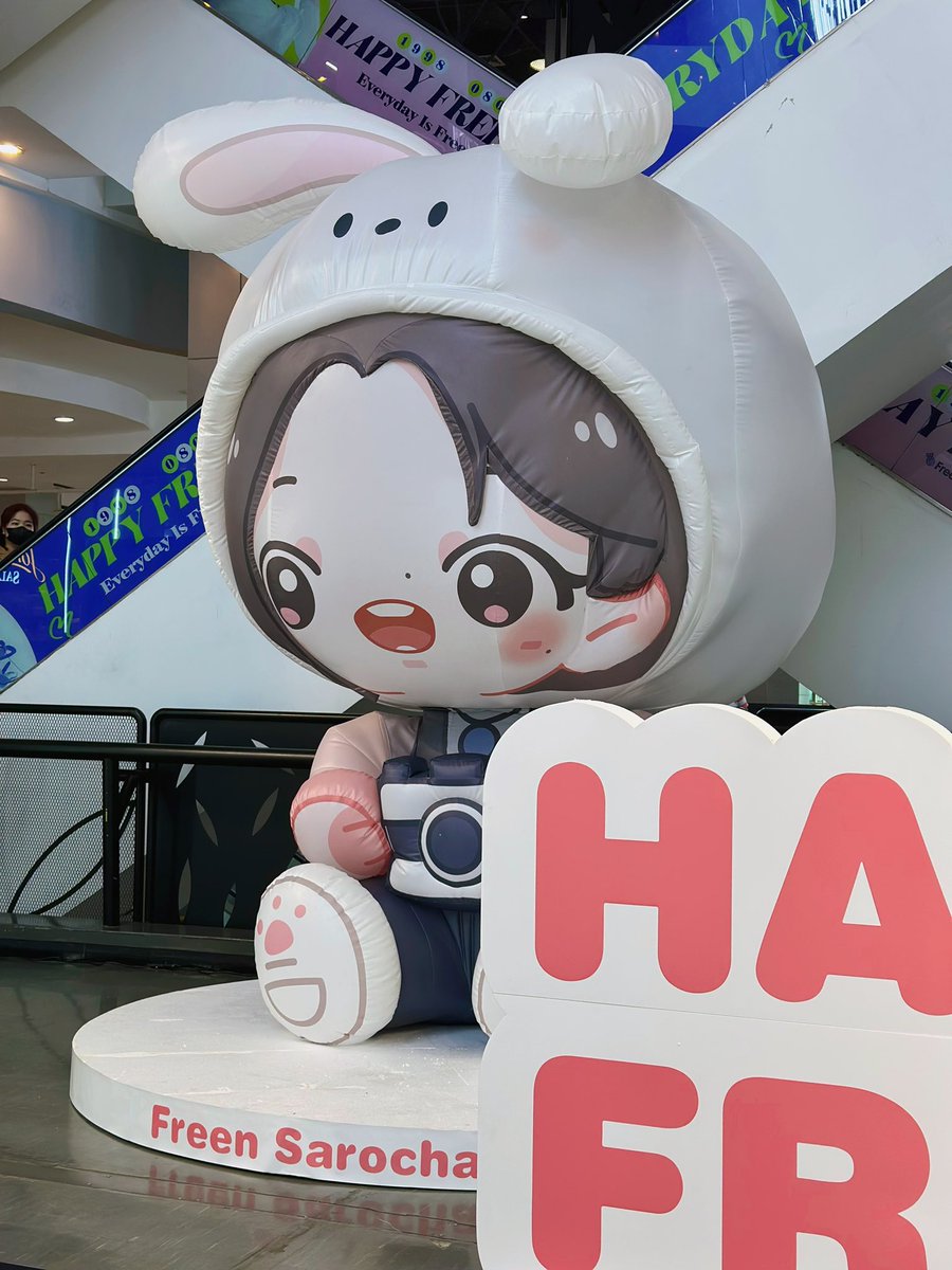 pineapplesCN's tweet photo. 🎂   𝗛𝗔𝗣𝗣𝗬 𝗙𝗥𝗘𝗘𝗡 𝗗𝗔𝗬   🎂
🏠 THEME MALL REPO  🏠

#EverydayIsFreenday
#srchafreen https://t.co/xUQWbqscad