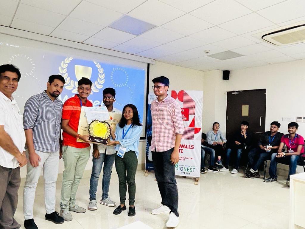 ustm_A's tweet photo. We're thrilled to share that our students, Uddipta Guha and Jishu Das, have bagged the 1st Prize at the "Healthcare Digiton" event hosted by BioNEST IIT Guwahati Technology Innovation and Development Foundation on August 11th, 2023. 
 #proudmoment #teamUSTM #achievementunlocked https://t.co/RefwxJ9LnC