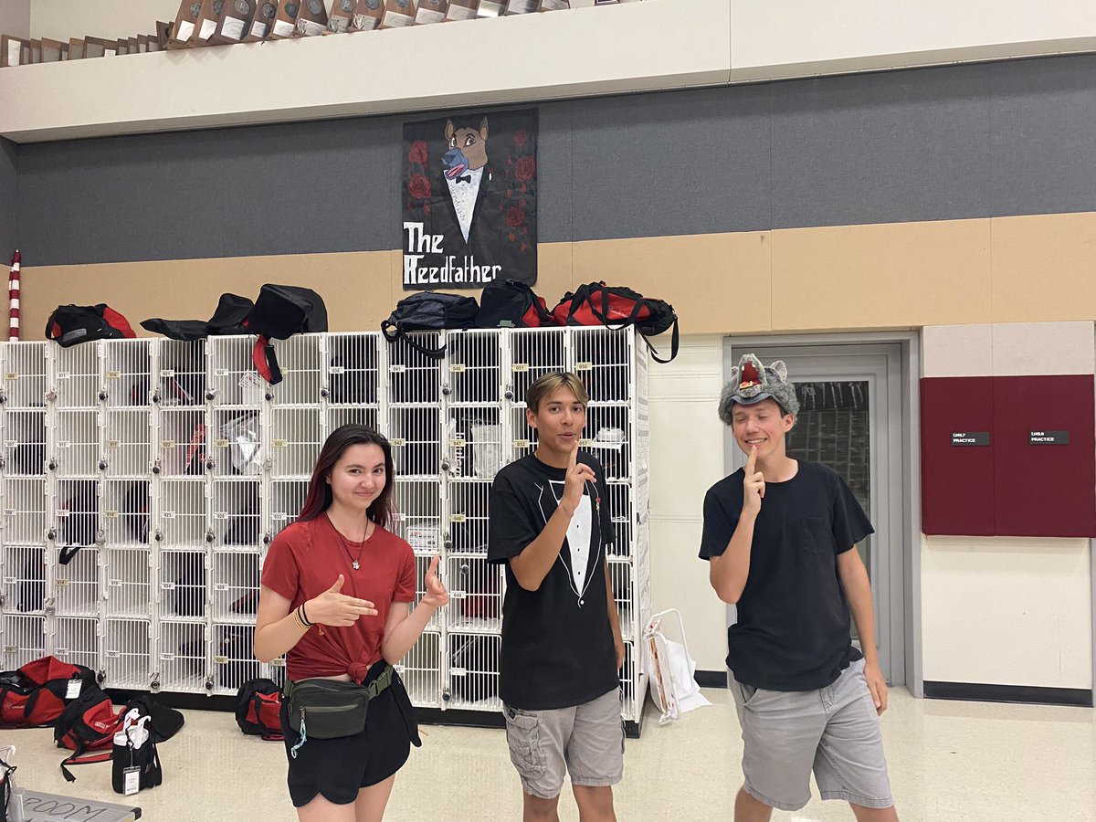 LTCavBand's tweet photo. Last dress up day!  Dress like your section poster! #gocavs #texasband #puttinginthework @LakeTravisHS @LTFineArts https://t.co/NQZhgNfwtj