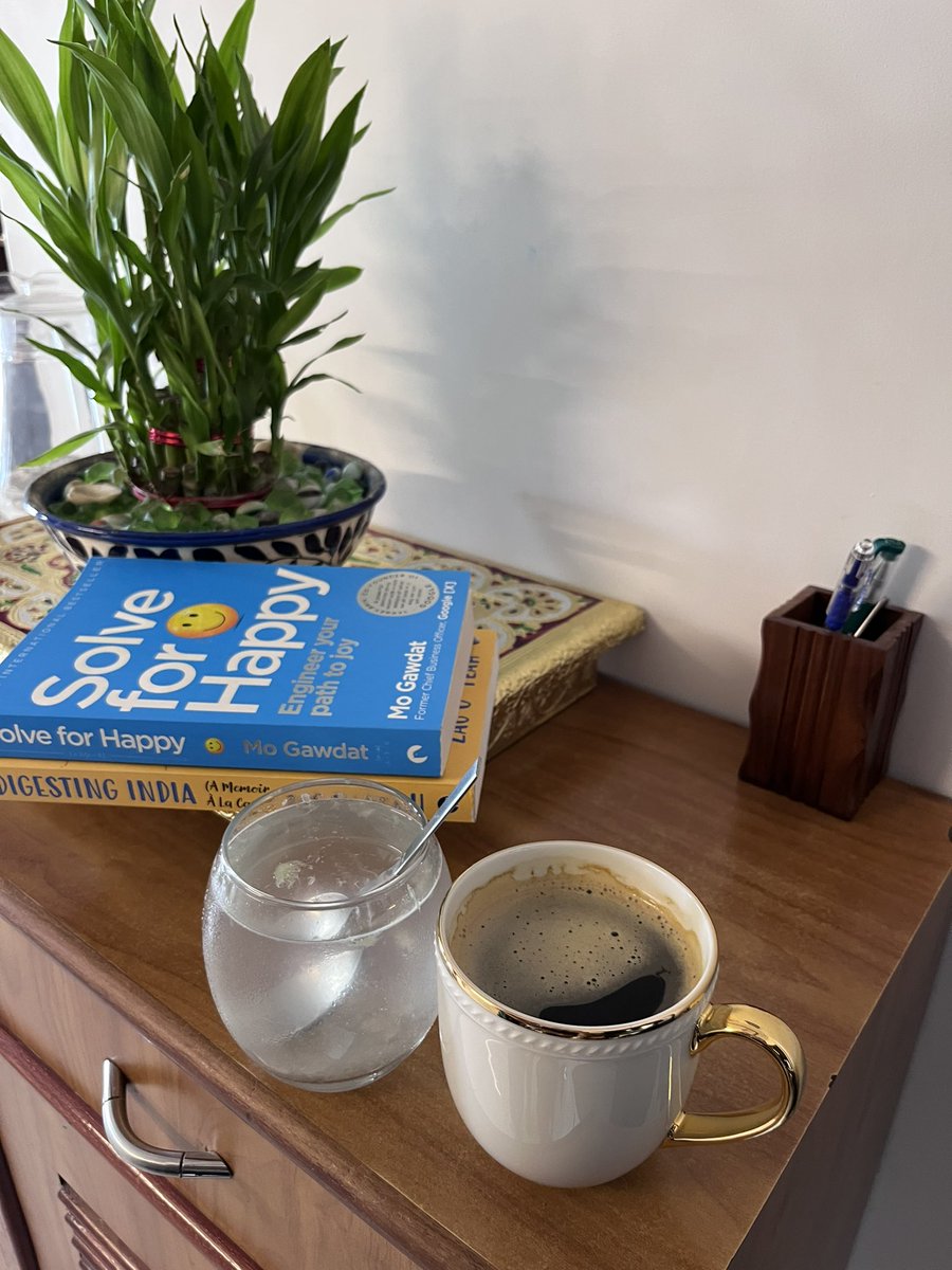 indimasala's tweet image. Long weekend set!
@MGawdat #Coffee #lemonwater #foodchronicles #digestingIndia