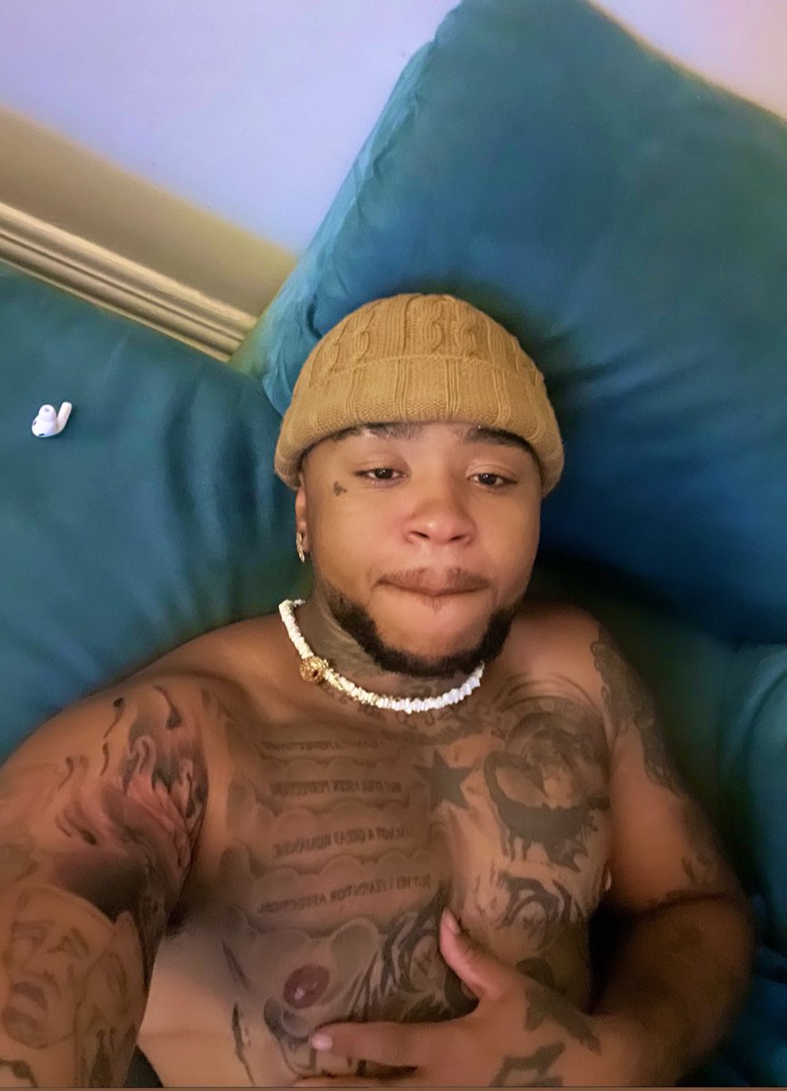 Nastyhabittz's tweet photo. Ok gnight https://t.co/udEUxLPPEi