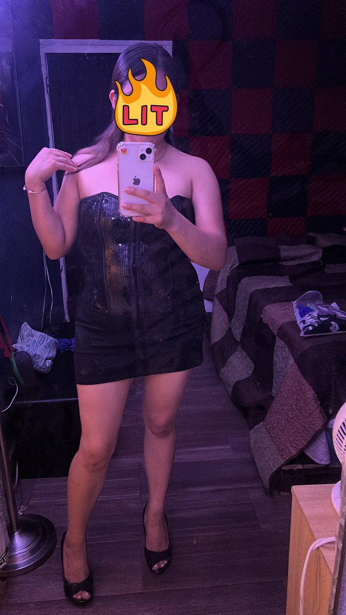 Buenas noches mis amores fotito para este fin de semana, cuanto me deas !!!foto tomado desde LA CASA DEL CORNUDO 👿👿🤘🏻🤘🏻😈😈 ando caliente 🔥