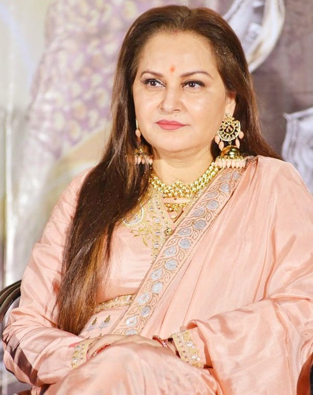 DelhiTimesTweet's tweet photo. Veteran actress @realjayaprada has been sentenced to six months in prison and fined Rs 5,000 for charges related to the non-payment of the #EmployeesStateInsurance (ESI) fund for employees working at the cinema hall owned by her in #Chennai
#JayaPrada https://t.co/xjxF7ffkIg