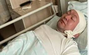 Энэ алуурчны тархи толгойг нь боож өгсөн эмч нараас бусад бүх эмч эмнэлэгийн салбарт бгаа найзуудад баярын мэнд!