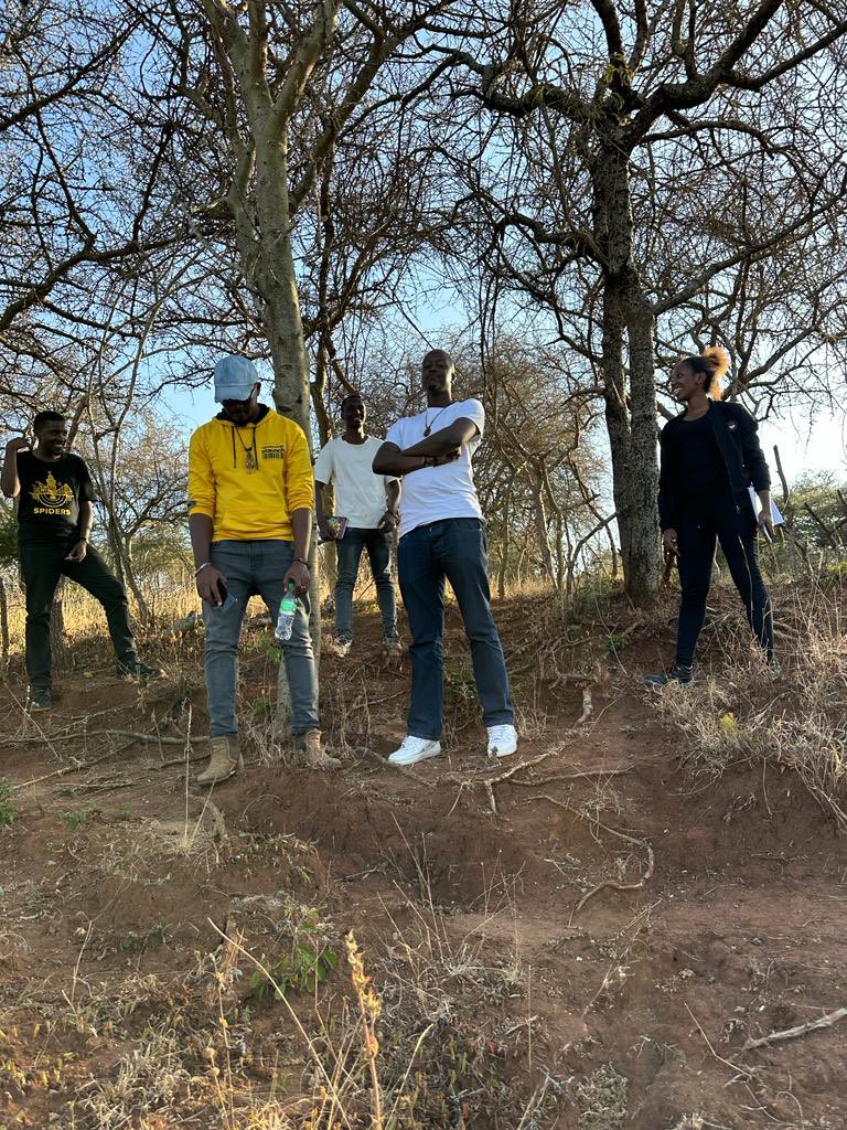 dnahinga's tweet photo. Everyone in this Boma is happy. 🙌🏿✨🥁

30 Years Ago: Owner of the House

60 Days Ago: Design

Today: Actual 

The interesting thing is that we have fulfilled the mission we set out to do through @PodCityKe by @UjenziBora 

You can now build your house remotely anywhere in Kenya. 

Fact: I have not left Nairobi. You don’t have to have headaches while building Oshago 

Happy for the Team and our Client. ✨😊

Start Your Project: https://t.co/zUoY3l1Id7 

🫶🏿🙌🏿🔨
#BuildKenya 
#JengaOcha 
#JaMjengo 
#PropertyOwnership