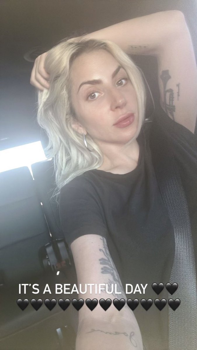 SO PRETTYYYDJDKAKXKDJkjdlsjsha