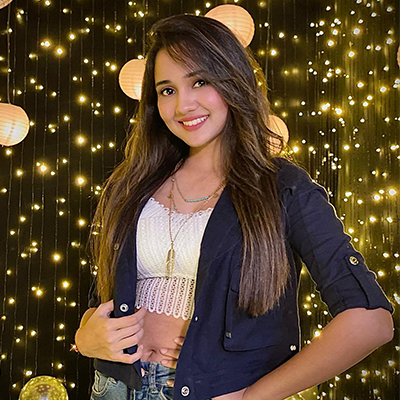 ikashikaa's tweet photo. Happy birthday dear! @Ashisinghh 🥳♥️🥰 May this day be the best day of the year. You are amazing and you will achieve everything that you set out for. My prayers and God’s blessings are with you today, and always.!!!🍀🍂🤗

#YehUnDinonKiBaatHai . #AshiSingh . https://t.co/83XbTi7ynu