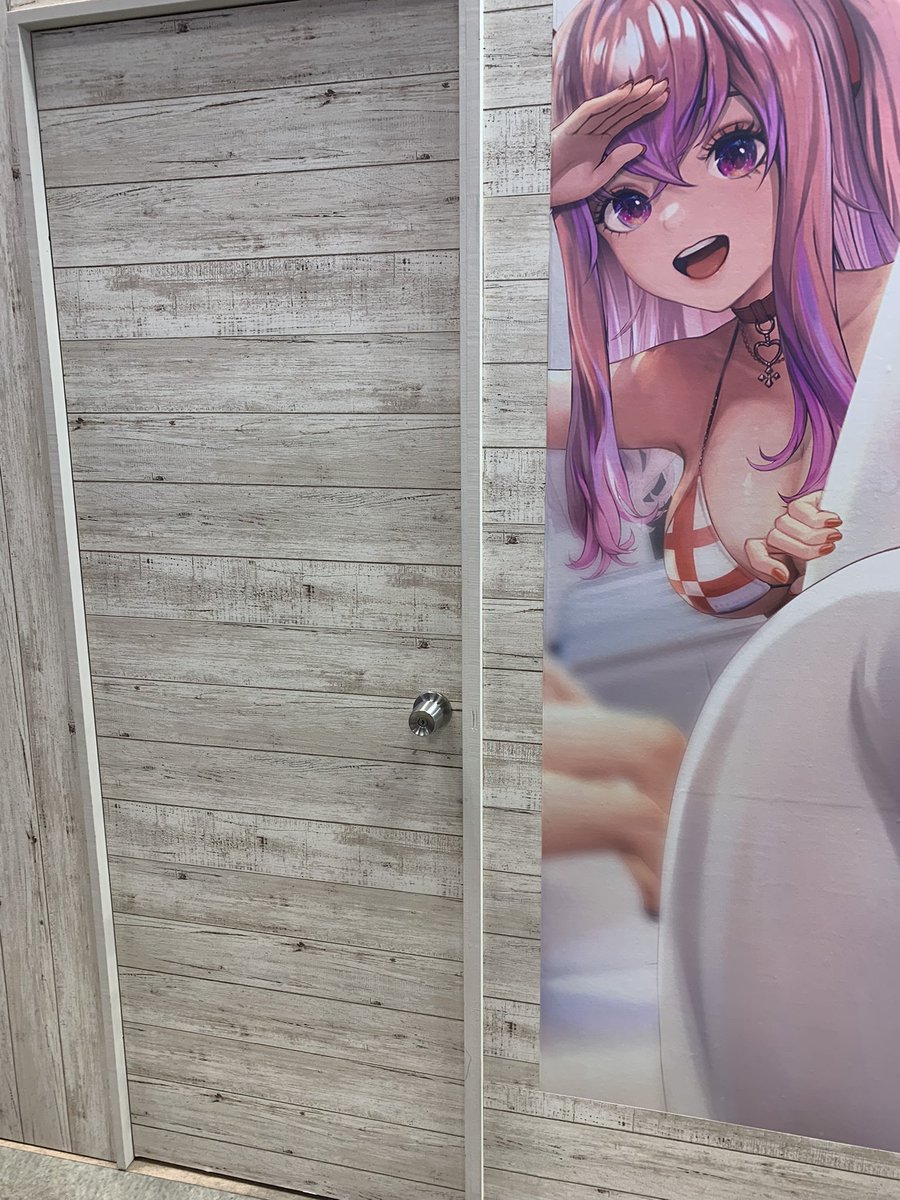 「ここからたまに水着ニケが出てくるので待機列がざわつく」|あおいまなぶ＠skeb募集中のイラスト