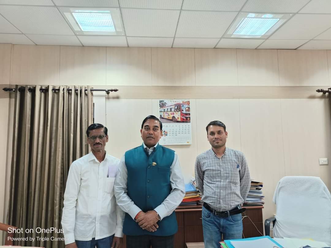 Bhoopesh08's tweet photo. हमारे मार्गदर्शक प्रेरणा स्रोत,परम आदरणीय श्री जे एन कांसोटिया जी अपर मुख्य सचिव,वन मध्य प्रदेश शासन एवं  प्रांताध्यक्ष मध्यप्रदेश अजाक्स  को  जन्मदिन की बहुत बहुत हार्दिक बधाई एवं शुभकामनाएं 💐💐 🙏🙏 https://t.co/Sn1aXgMtOy