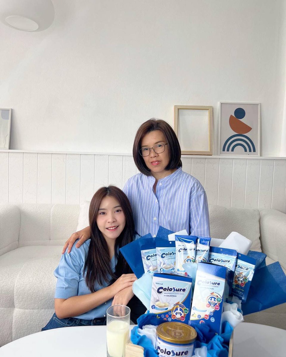 TheLittleOtter2's tweet photo. [ FB &amp; IG ]

🩵 เพราะแม่คือของขวัญที่มีค่าสำหรับลูก วันแม่ปีนี้อยากจะมอบของขวัญซักชิ้นให้คุณแม่ ตาหวานเลือก กระเช้าจากโคลอชัวร์
🥛👩‍👧

#บอกรักแม่ #วันแม่
#TarwaanIsarapa #Istarwaan https://t.co/BkLiRdQXc5