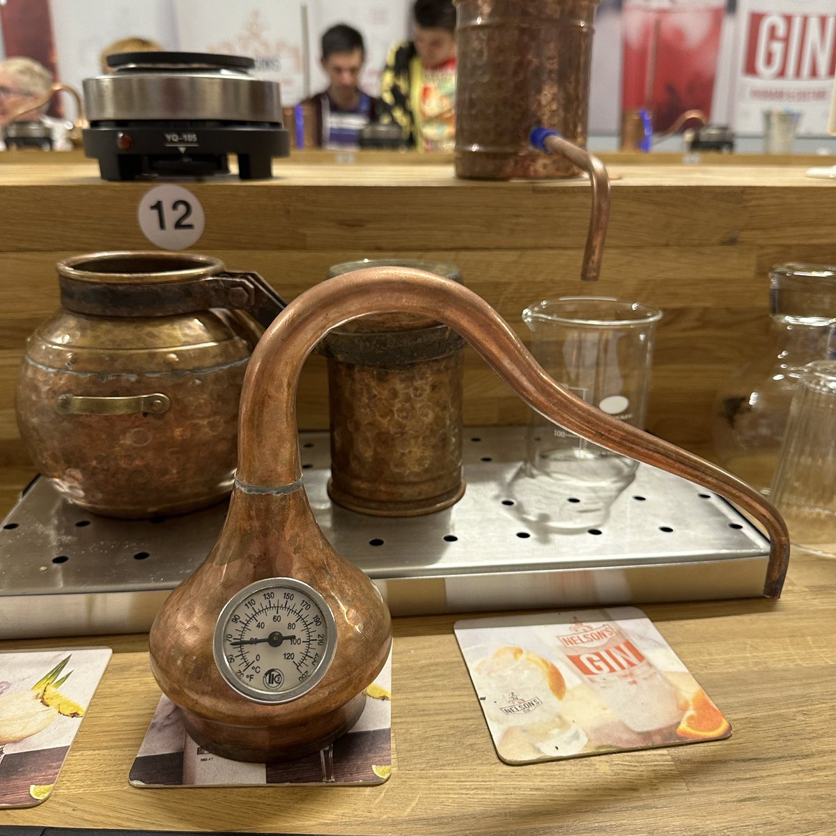 simesyb's tweet image. Wonderful day making gin @Nelsonsgin yesterday.

As for the main still, what an absolute beauty it is! #gin #gindistilling #ginmaking #happydays