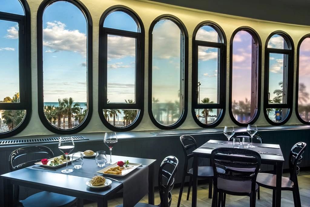 🌊 Beach Front Hotel 🌊
Fuengirola, Costa Del Sol !

Holiday Summary:
- 7 Nights From 18th Apr 2024
- Glasgow Flights
- Bed And Breakfast
- Hotel El Puerto By Pierre Vacances
- 10kg Hand Baggage
- 22kg Bag Allowance
- Coach Transfers
Holiday Price From £655pp