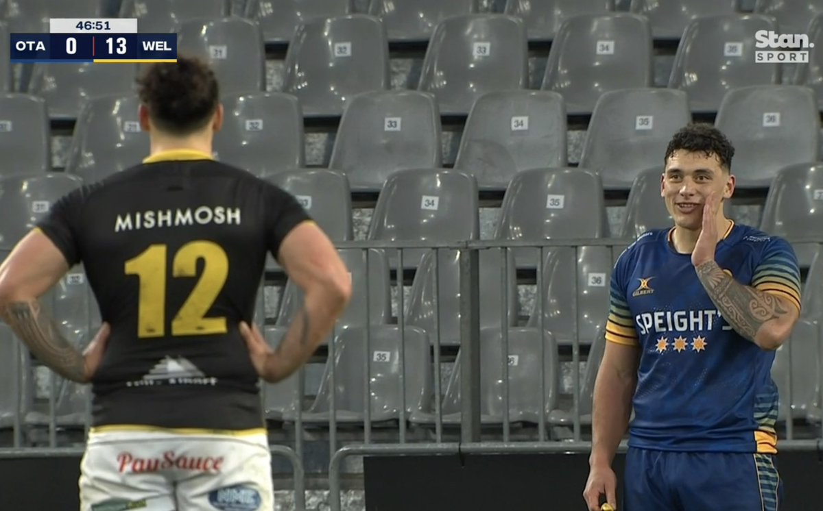 Brother v brother 😂

#UmagaJensen #Twins