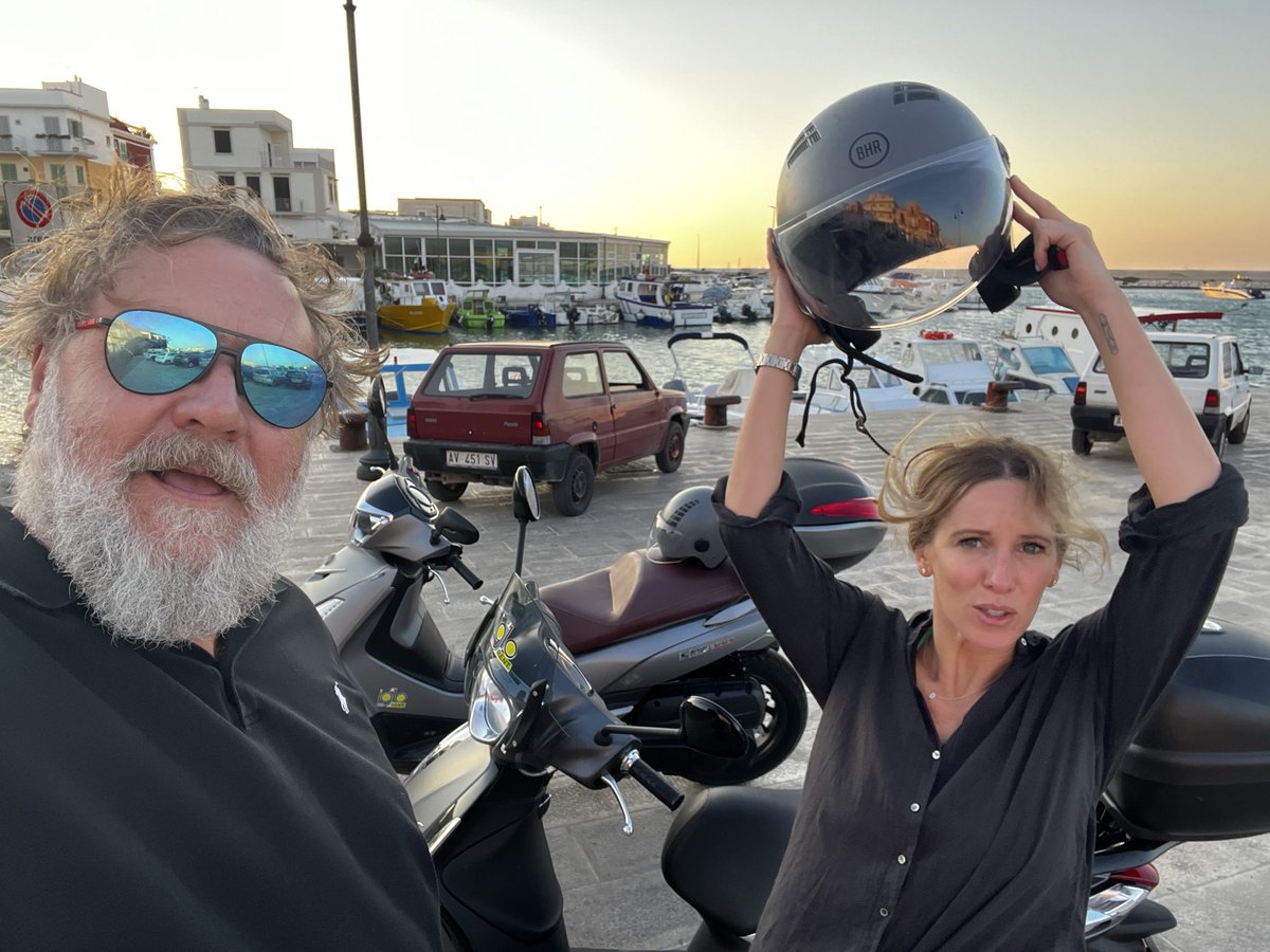 Russell Crowe tweet media