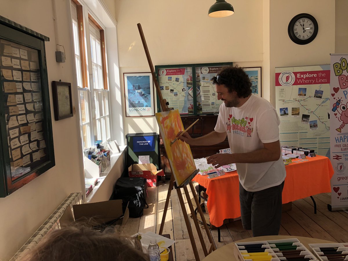 LowestoftCentr1's tweet photo. We’re having fun at the launch of @WherryLines @BitternLine #BouncingBrains #HappyTravels colouring book launch here at @greateranglia #Lowestoft station - free colouring books and live art workshop with artist Matt Jones. Here until 3pm today #CommunityRail https://t.co/9gG2zCWDpO