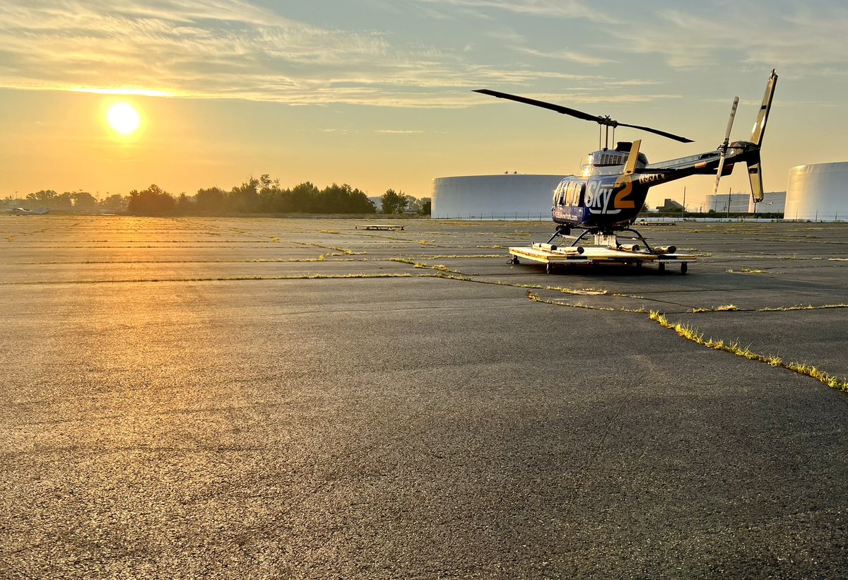 ChopperDanRice's tweet photo. Your eyes do not deceive you….#chopper2 is ready for a rare Saturday morning flight.  The sunrise is just a pretty on the weekend as it is during the week! @CBSNewYork @flyheliinc https://t.co/EWroijU5KB