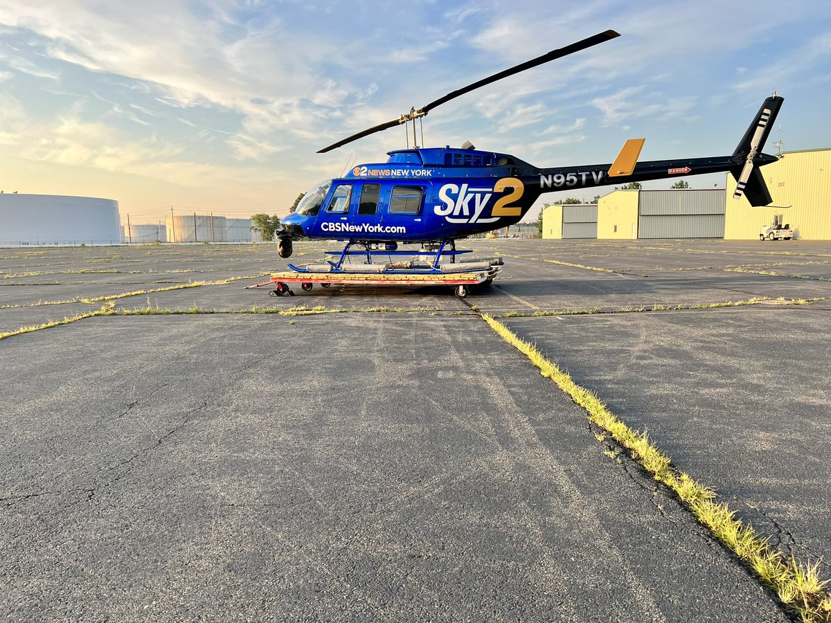 ChopperDanRice's tweet photo. Your eyes do not deceive you….#chopper2 is ready for a rare Saturday morning flight.  The sunrise is just a pretty on the weekend as it is during the week! @CBSNewYork @flyheliinc https://t.co/EWroijU5KB