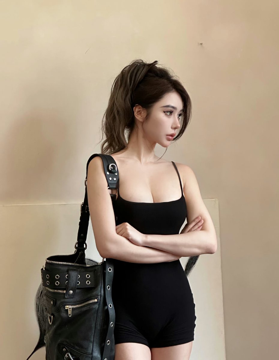 Cool girl https://t.co/7y8ioMKSG2