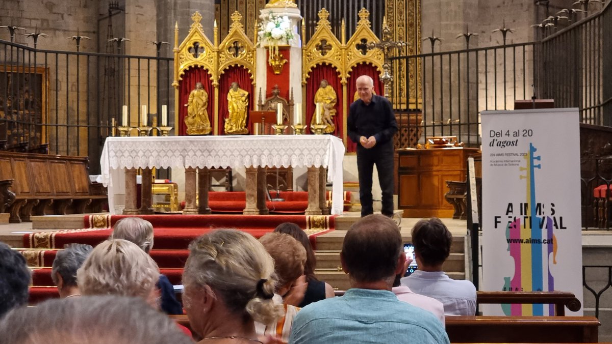 En la ubicació de ľ <a href="/aimsfestival/">AIMS</a> a #Manresa, l'orgue restaurat de la Seu és ľescollit per Johannes Gerfeert on mostra les seves habilitats musicals que exerceix quotidianament al Conservatori Superior de Música a Köln. Cucut, rossinyol i fantasies ressonen a la <a href="/CulturaCCentral/">Cultura Catalunya Central</a>