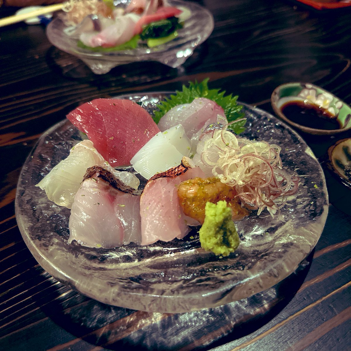 knst_mr's tweet photo. 金沢出身だから旅行の時に夜ご飯どこおすすめ？って何万回も聞かれてきたけど『ハ十ハ(はとは)』は誰を連れて行っても感動してくれるから間違いない。

石川のお魚も野菜も旬のものを1番美味しい状態で出してくれて東京だったら値段も倍以上しそうなクオリティ。

インスタもHPもないのに口コミだけでいつも満席
金沢に来たら必ず行って欲しいお店！