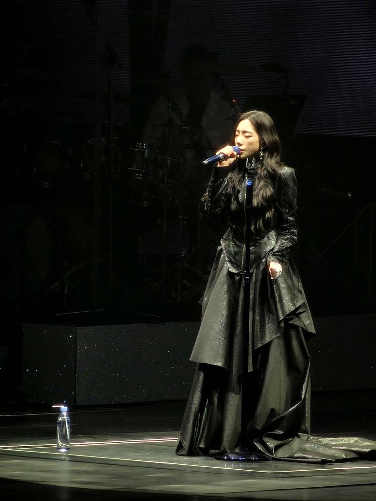 แม่หญิงพลอยฟานี่ tweet media